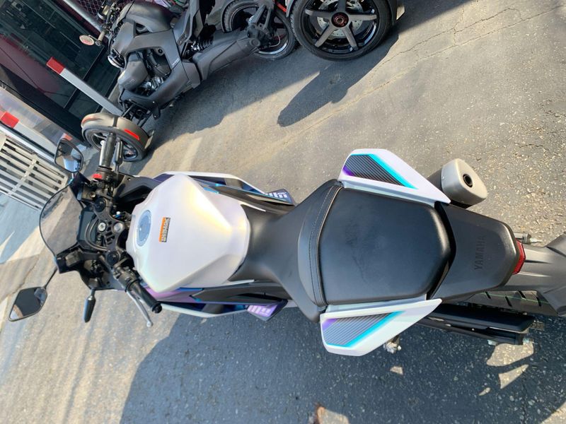 New 2025 Yamaha YZF-R3 ABS Image 24