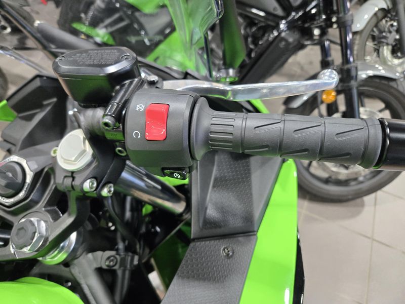 NEW 2026 KAWASAKI NINJA 500 SE ABS Image 14