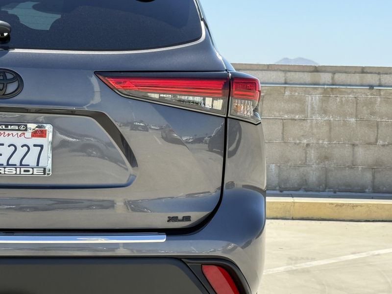 Used 2022 Toyota Highlander XLEImage 13