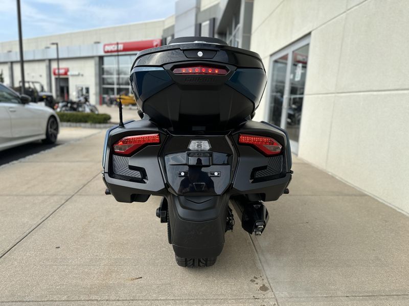 2024 Can-Am SPYDER RT LIMITEDImage 6