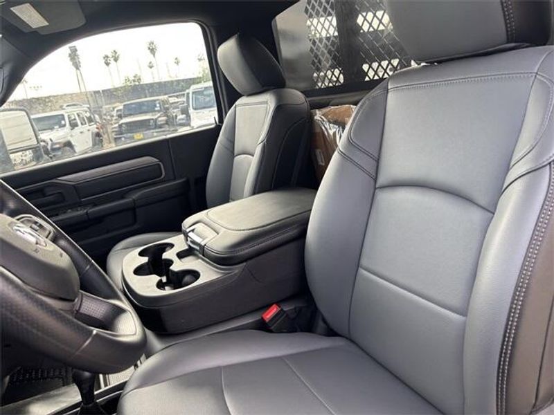 New 2024 RAM 5500 Tradesman Chassis Regular Cab 4x4 120