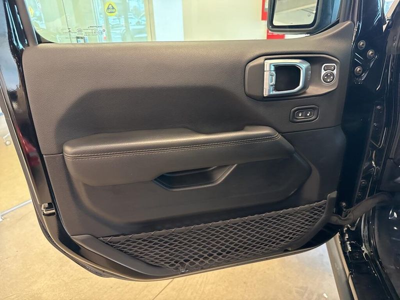 2021 Jeep Wrangler Unlimited Rubicon 392
