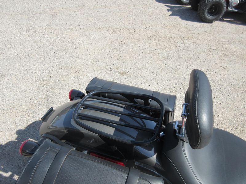 USED 2019 HARLEY SOFTAIL SLIM Image 19