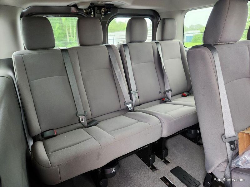 2017 Nissan NV Passenger NV3500 HD SVImage 58