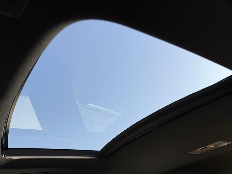 New 2026 Lexus UX 300h PremiumImage 20