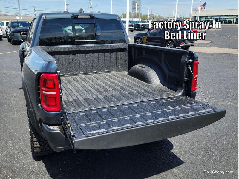 New 2026 RAM 1500 Rho Crew Cab 4x4 5'7' Box