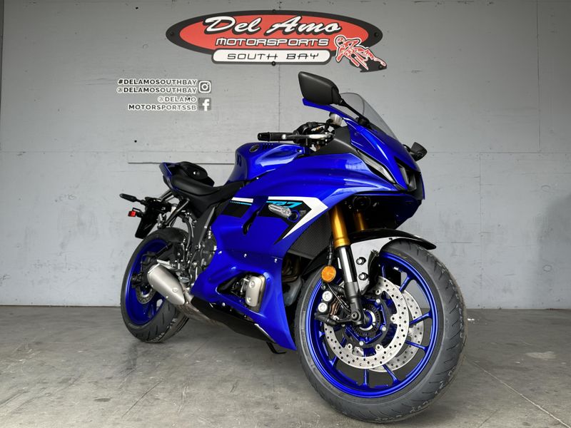 2025 Yamaha YZF-R7 Image 1