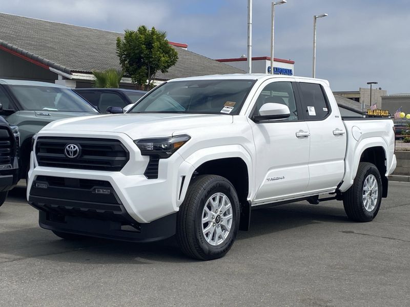 New 2025 Toyota Tacoma SR5Image 6