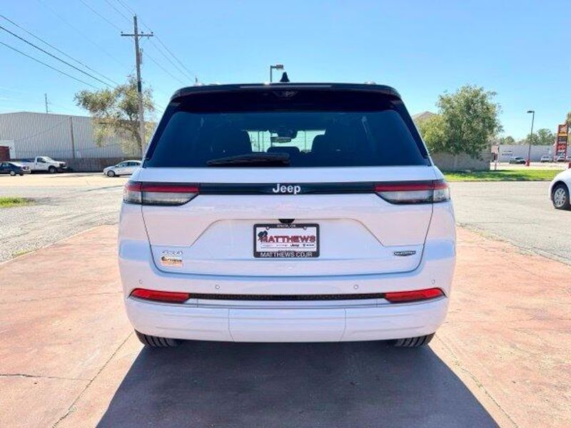 New 2027 Jeep Grand Cherokee Summit 4x4Image 6