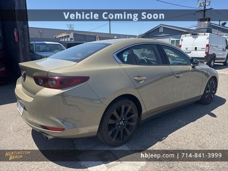 2024 Mazda Mazda3 2.5 Carbon TurboImage 5
