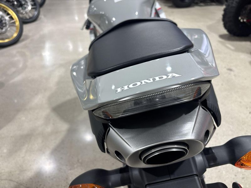 New 2026 Honda CBR600RR Image 24