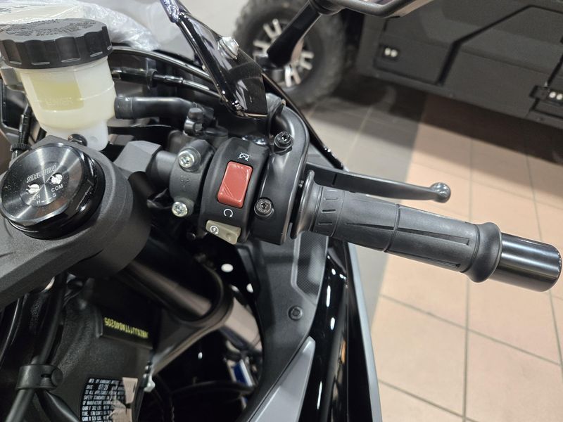 NEW 2026 KAWASAKI NINJA ZX6R ABS Image 18