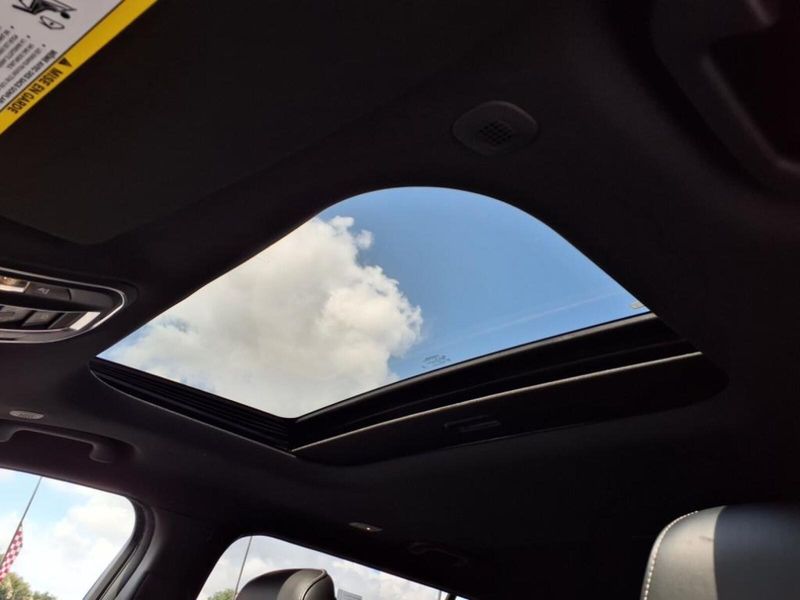 2025 Jeep Grand Cherokee Altitude photo 6