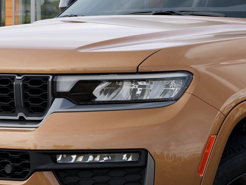 New 2026 Jeep Grand Cherokee Limited Reserve 4x4Image 36