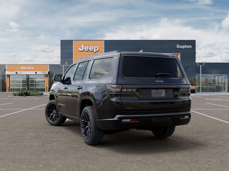 2026 Jeep Grand Wagoneer Limited Reserve 4x4Image 29