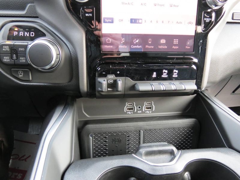 New 2026 RAM 1500 Big Horn Crew Cab 4x4 5