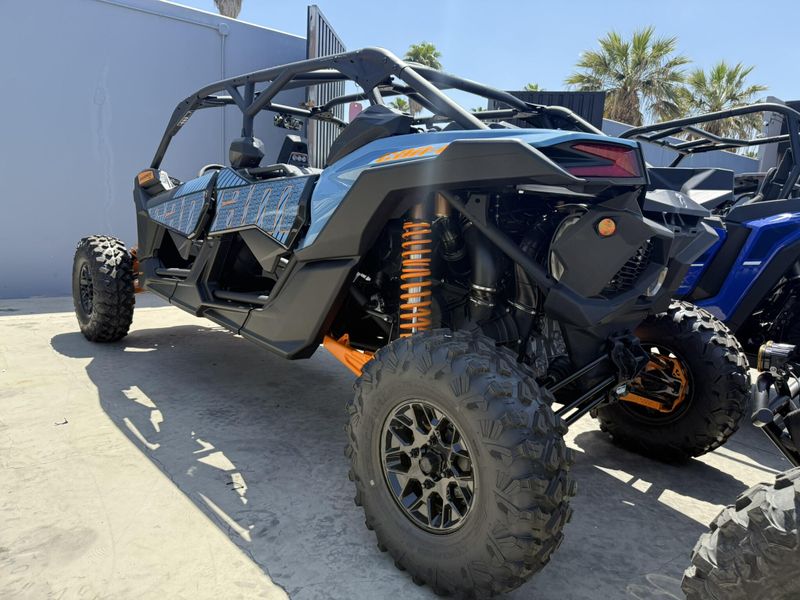 2025 Can-Am MAVERICK X3 MAX RS TURBO Image 5