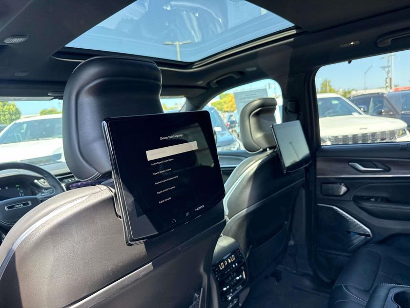 New 2023 Jeep Grand Cherokee Overland 4xe