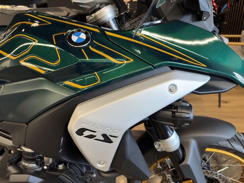 2025 BMW R 1300 GS - AURELIUS GREEN METALLIC 