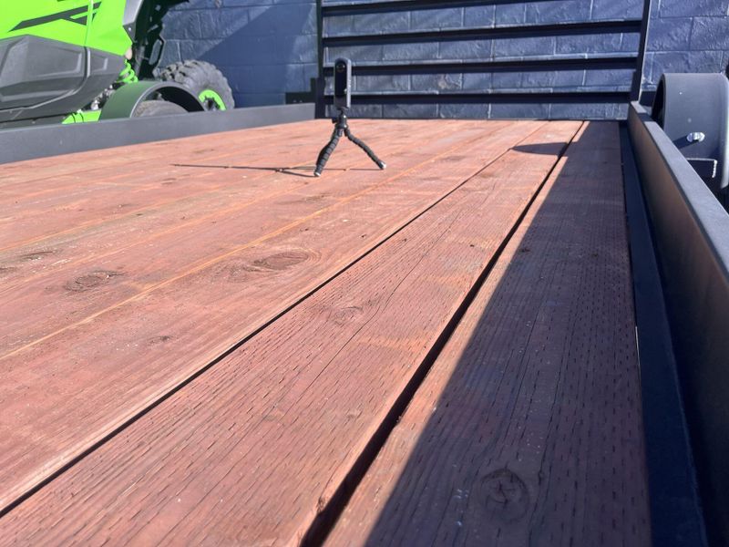 New 2025 Zieman F-712 WOOD DECK Image 14