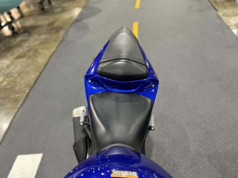 Used 2023 Yamaha YZF-R3 ABS Image 14
