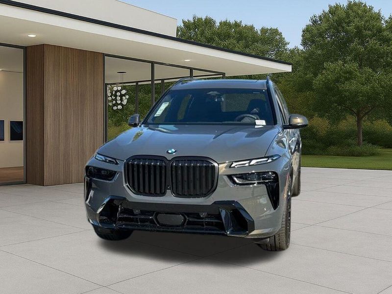 New 2026 BMW X7 xDrive40iImage 3