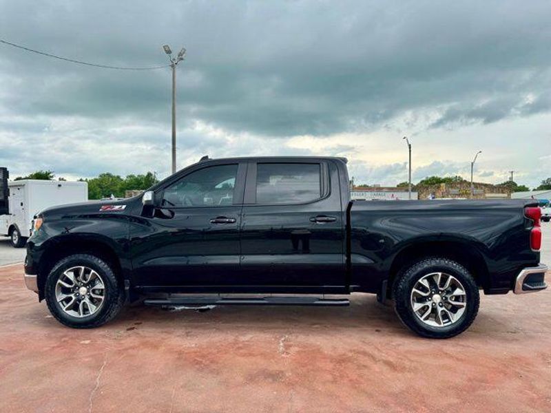 Used 2025 Chevrolet Silverado 1500 LTImage 9