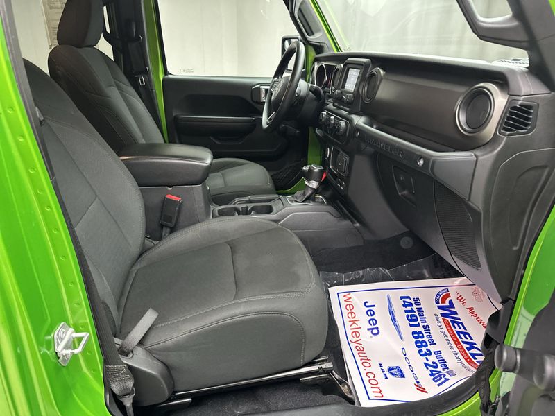 Used 2019 Jeep Wrangler Unlimited SportImage 14