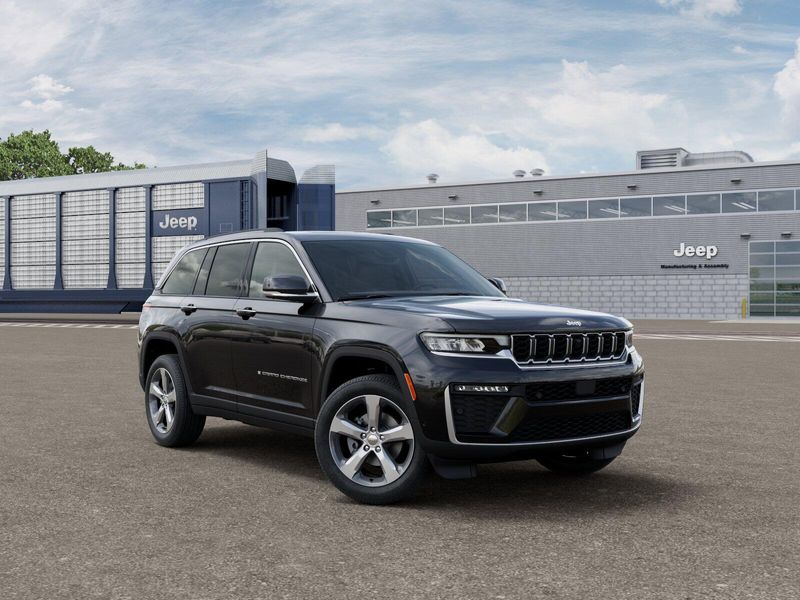 New 2026 Jeep Grand Cherokee Limited 4x4Image 5