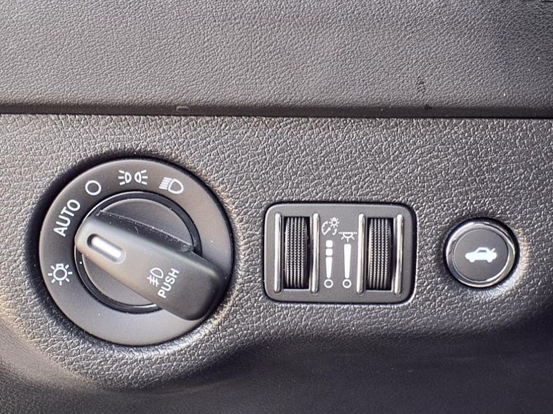Used 2023 Dodge Charger R/TImage 9