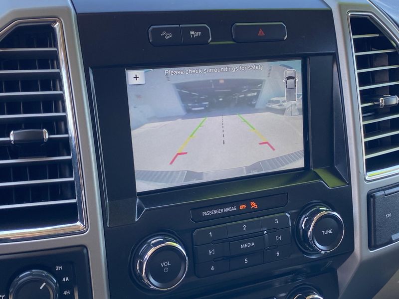 2016 Ford F-150 LariatImage 21