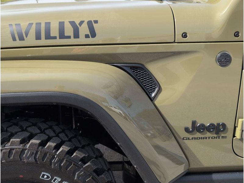 New 2026 Jeep Gladiator Willys 4x4Image 10