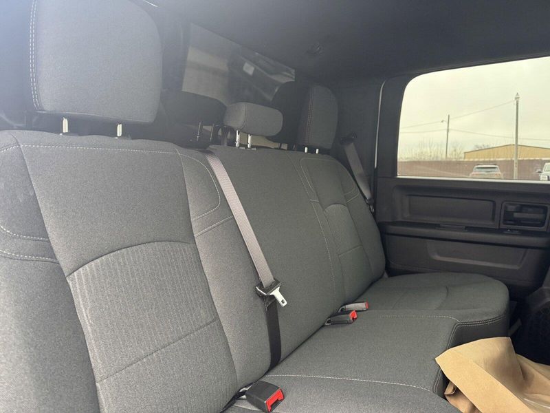 2024 RAM 3500 Chassis Cab TradesmanImage 11
