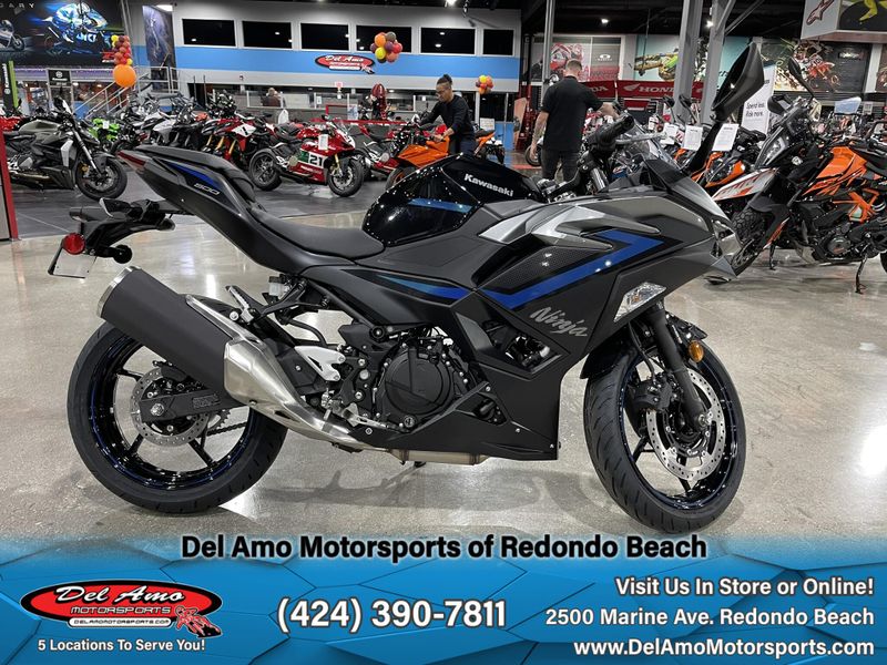 2025 Kawasaki NINJA 500 ABS Image 1