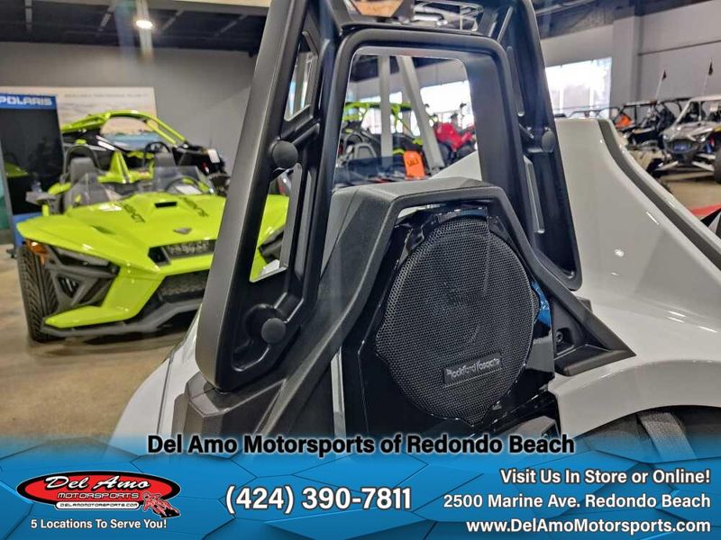 2023 Polaris T23AATHD  in a MOONLIGHT WHITE exterior color. Del Amo Motorsports of Redondo Beach (424) 304-1660 delamomotorsports.com 