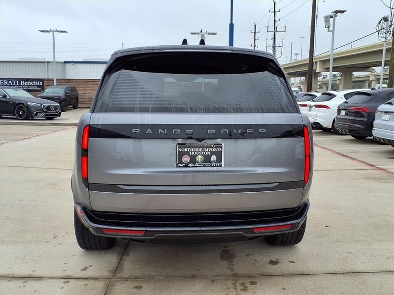Used 2025 Land Rover Range Rover AutobiographyImage 8