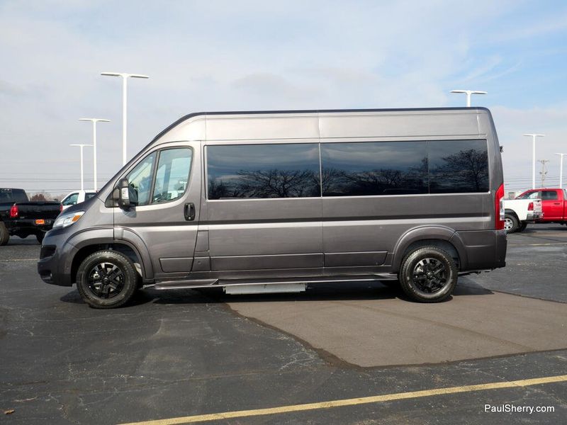 New 2024 RAM Promaster 2500 Slt+ Window Van High Roof 159' Wb