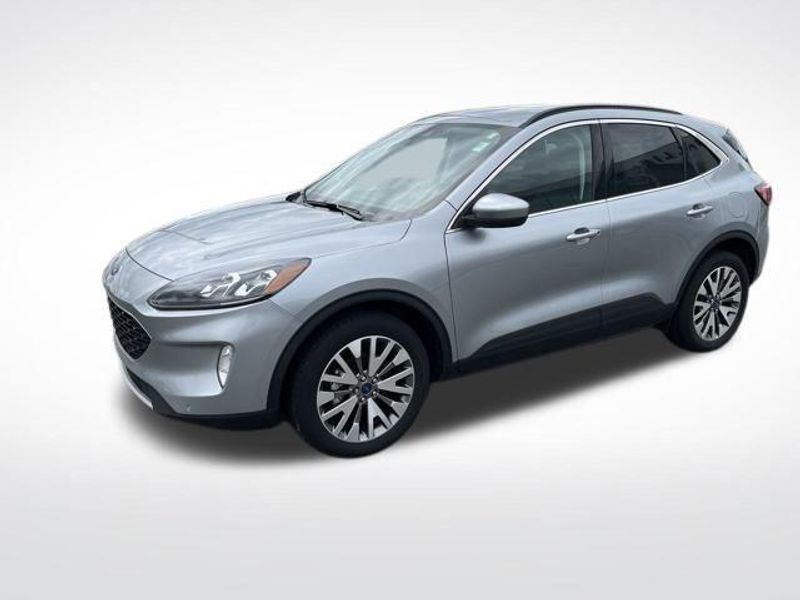 2022 Ford Escape Titanium