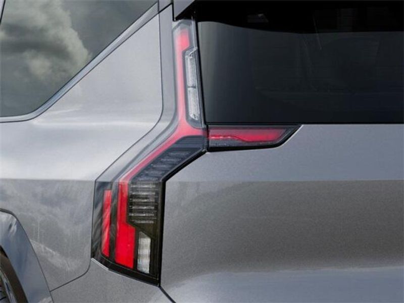 2025 Kia EV9 GT-LineImage 11
