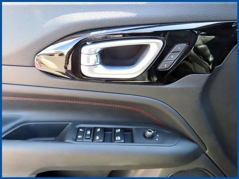 2023 Jeep Compass TrailhawkImage 12