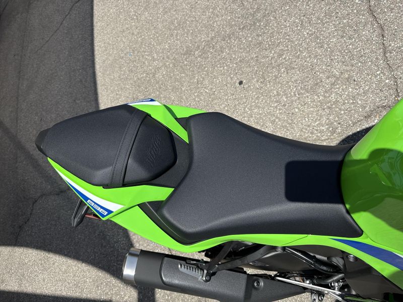 New 2026 Kawasaki NINJA ZX-6R Image 16