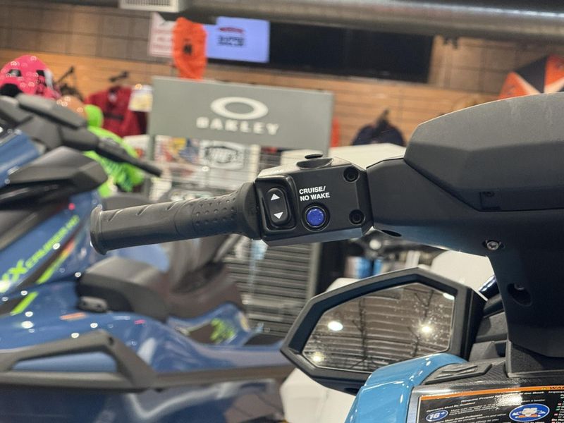 2025 Yamaha VX DELUXE W/AUDIO Image 9