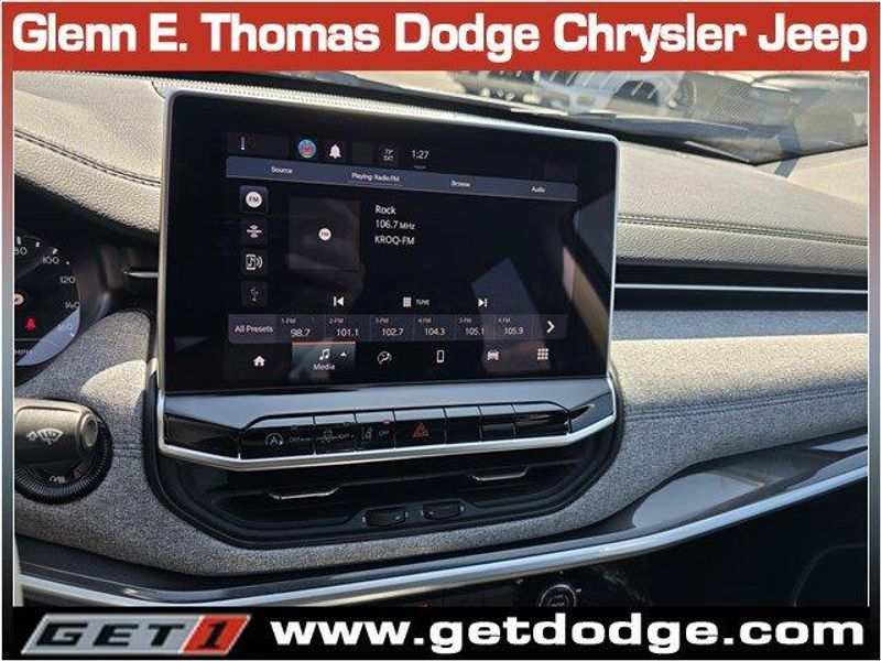 2022 Jeep Compass Latitude photo 12