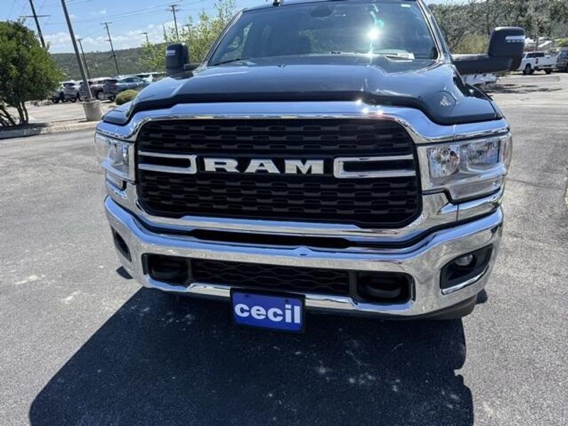2024 Ram 2500 Big Horn photo 3