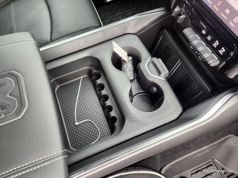 New 2026 RAM 3500 Laramie Crew Cab 4x4 6'4' Box