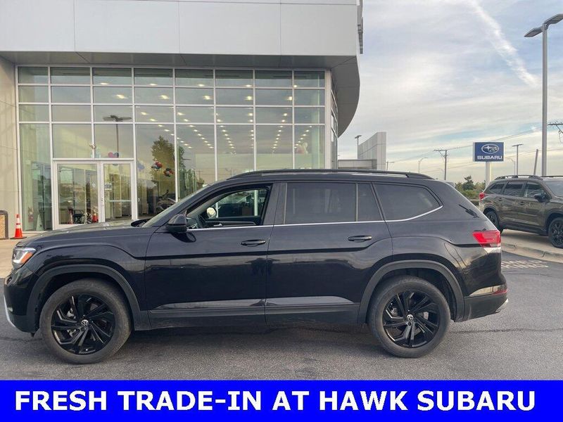2022 Volkswagen Atlas V6 SE Technology photo 2