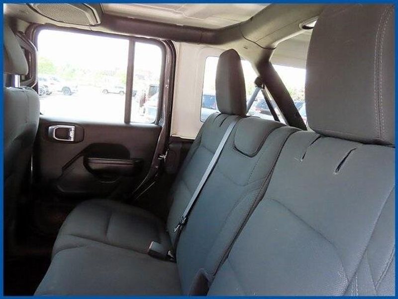 2021 Jeep Wrangler Unlimited WillysImage 10