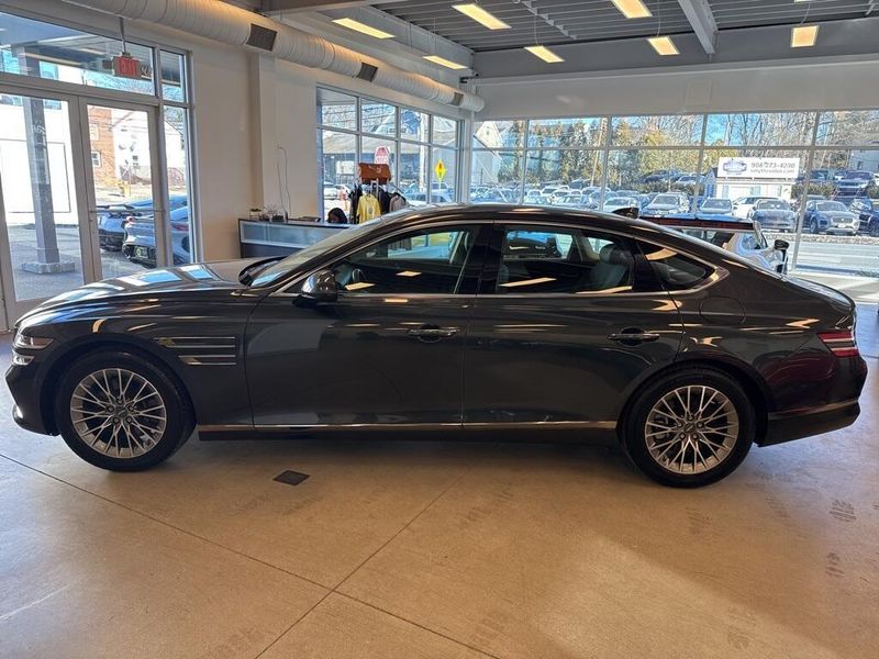 2023 Genesis G80 2.5T