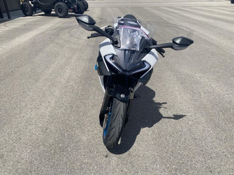 New 2026 CFMOTO 675 SS 