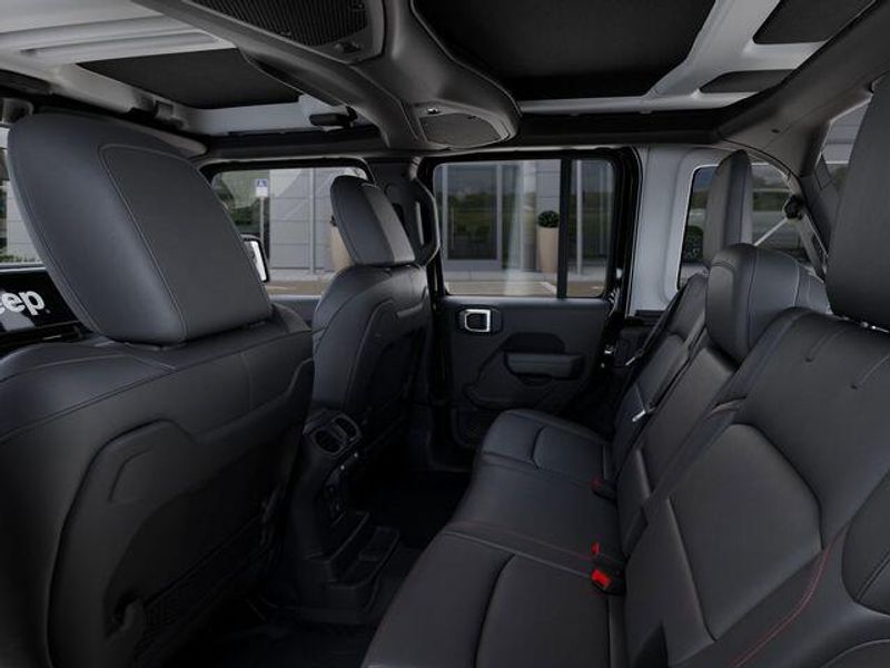 New 2026 Jeep Wrangler 4-door RubiconImage 23